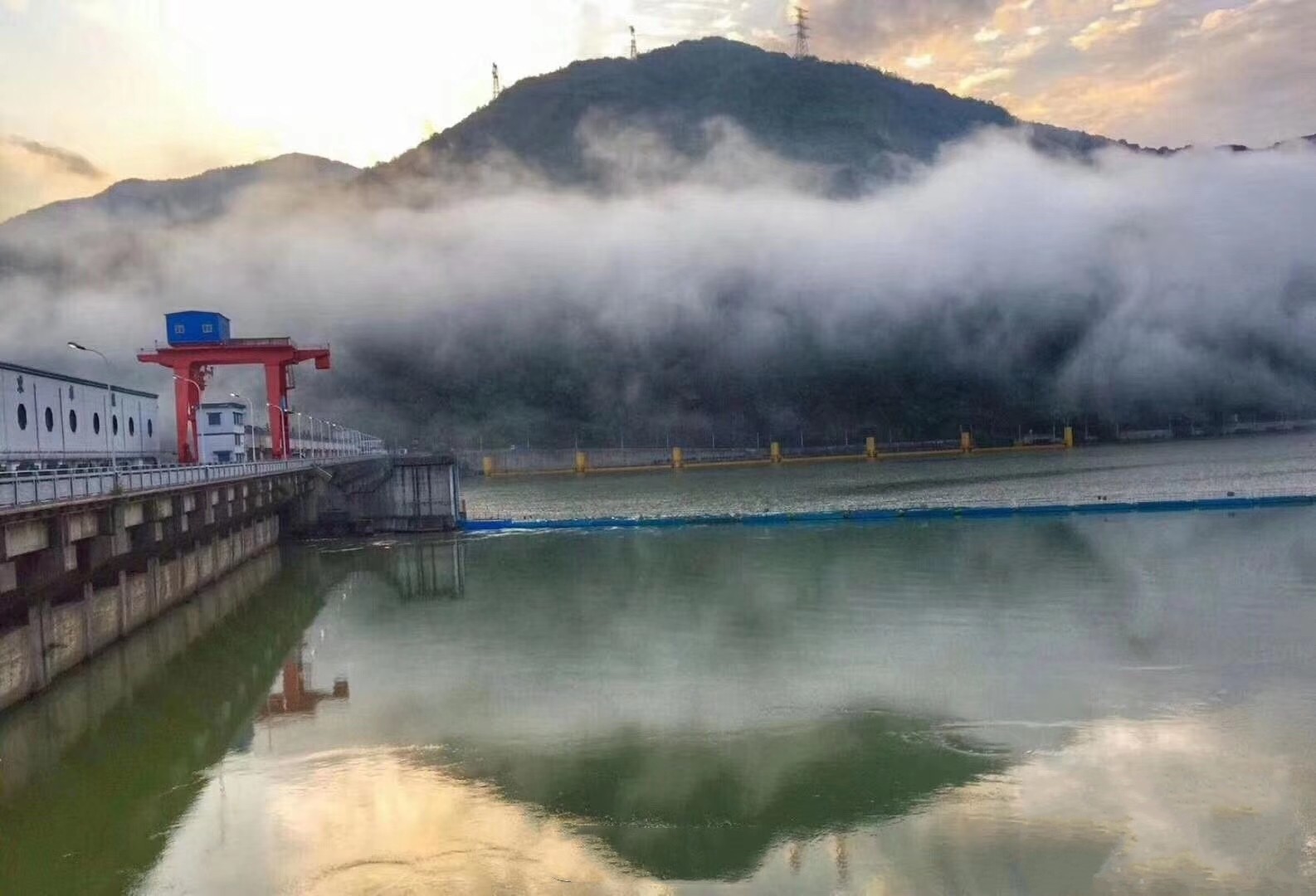 錢(qián)塘江在哪個(gè)省哪個(gè)市/錢(qián)塘江觀潮最佳位置